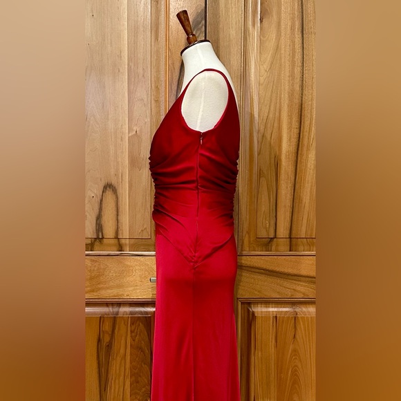 Elie Tahari - Sumptuous Scarlet Silk Gown - Ruched Bodice/Draped Skirt, EUC - 12 - Picture 4 of 14